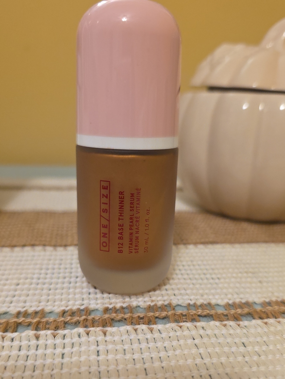ONE/SIZE B12 Base Thinner Serum - Bronze
